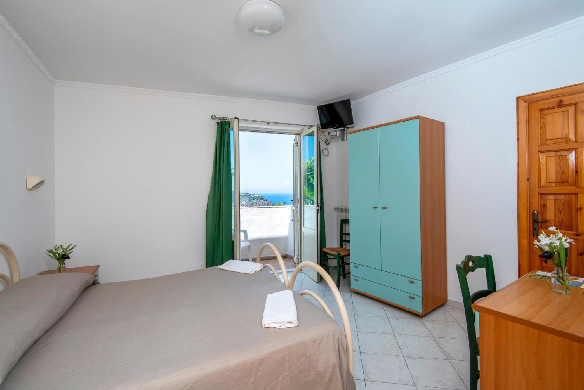 Hotel Bel Tramonto Casamicciola Terme Eksteriør billede